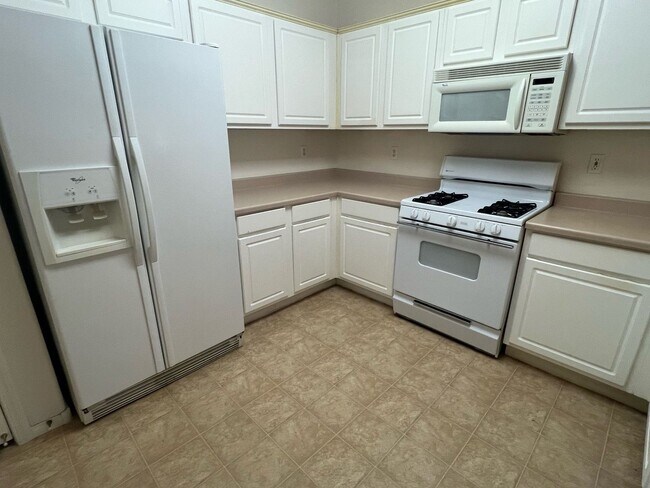 Foto del edificio - Summerlin Condo