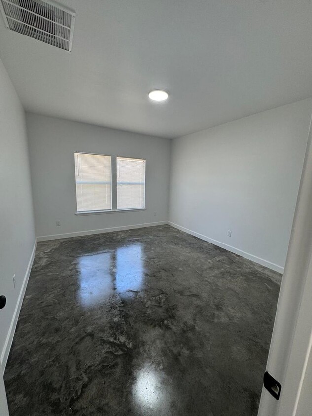Foto del edificio - BRAND NEW CONSTRUCTION HOME AVAILABLE FOR ...