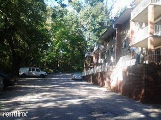 Primary Photo - 6407 Everall Ave