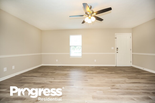 Building Photo - 2525 Tiffany Ct