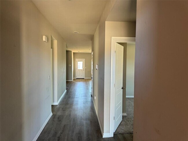 Building Photo - 14417 Gravity Falls Ln