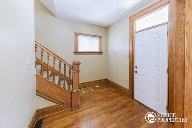 Foto del edificio - 4 Bedroom on OSU Campus