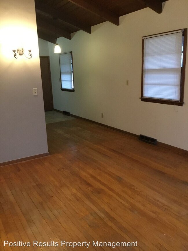Building Photo - 3618 Harrison Ave