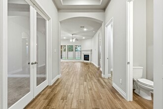 Building Photo - 6927 Pondhawk Dr