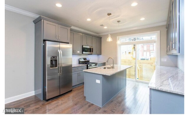 Foto del edificio - 1 br, 1 bath Townhome - 925 French St