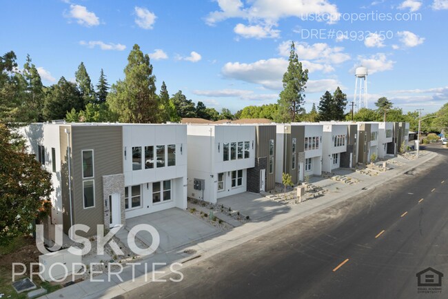 Foto del edificio - Charming 1-Bed Studio in Convenient  Sacramento Location - Modern Living!