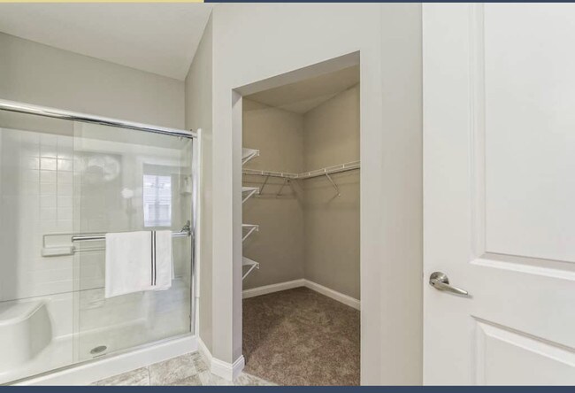 Building Photo - 910 Polaris Grand Dr