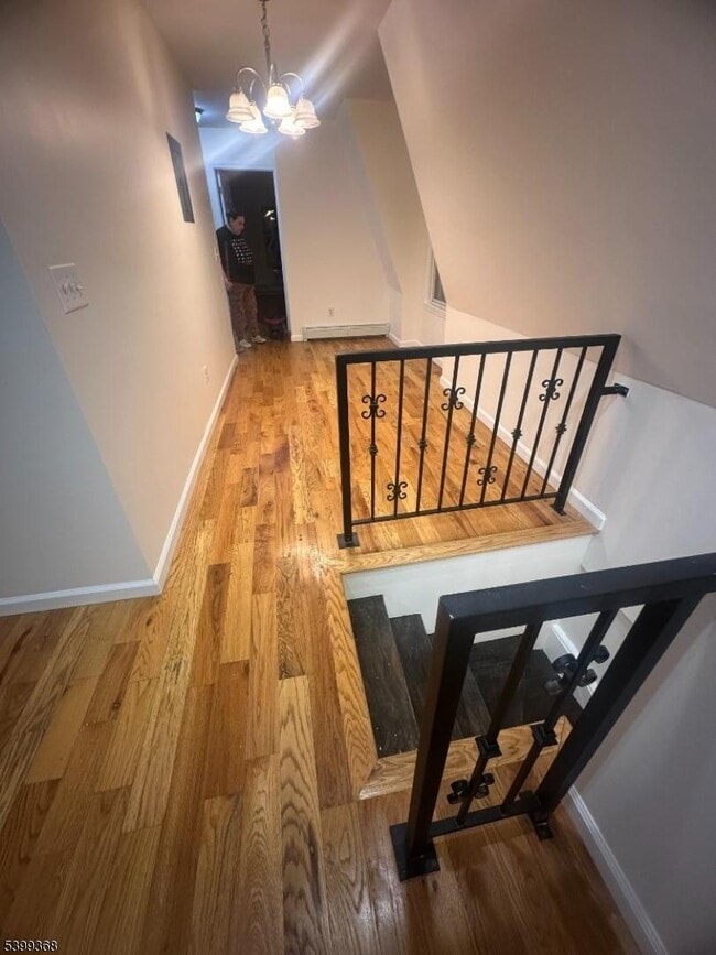 Building Photo - 192 Fairview Ave