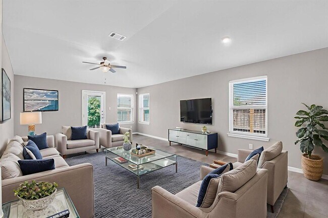 Foto del edificio - 12301 Amber Lynn Path