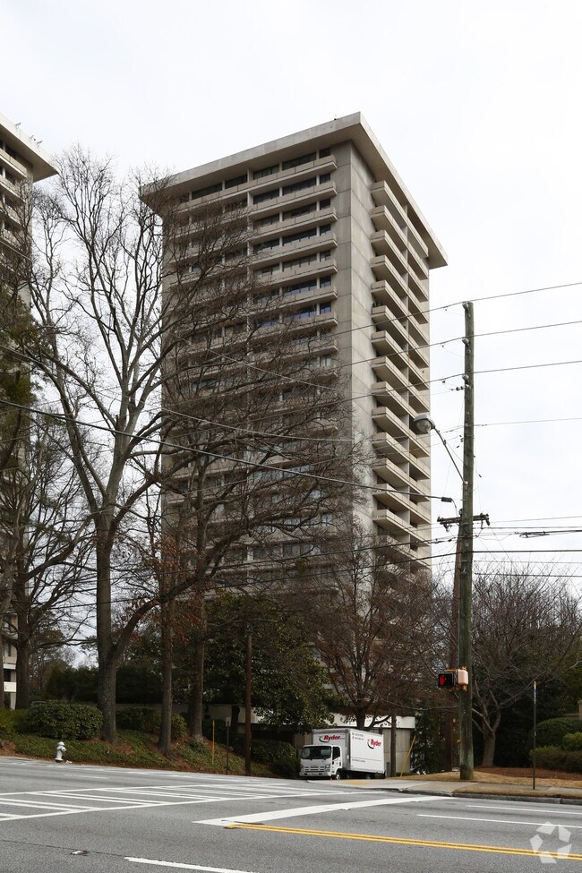 Plaza Towers South Tower Apartments Atlanta, GA
