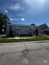 Building Photo - 1417 Buckingham St