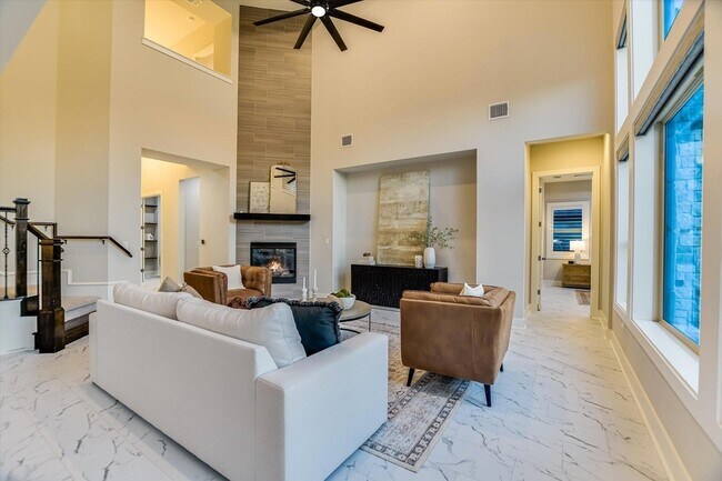 Building Photo - 12812 Padua Dr
