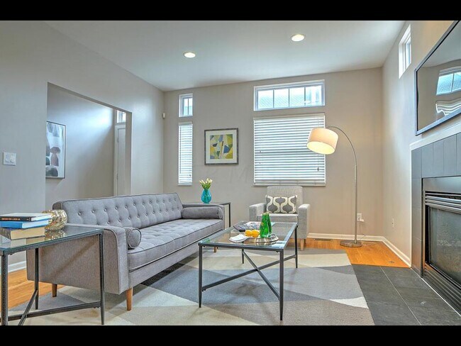Foto del edificio - 454 South Ln
