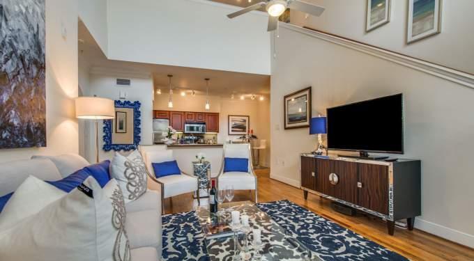 Foto principal - 1 bedroom in Houston TX 77079