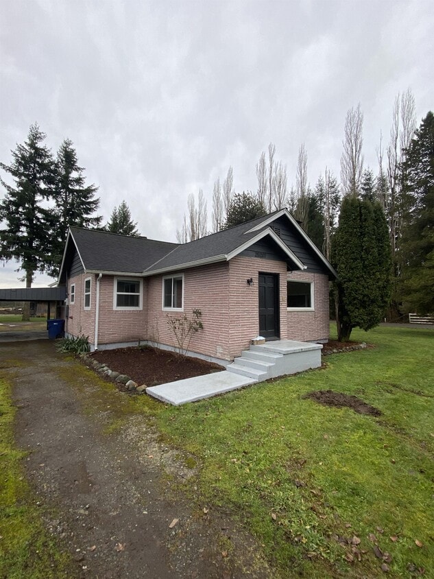 25207 SE 416th St, Enumclaw, WA 98022 House Rental in Enumclaw, WA