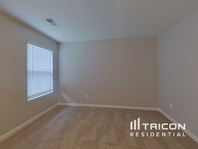 Foto del edificio - 110 Bridgemill Dr