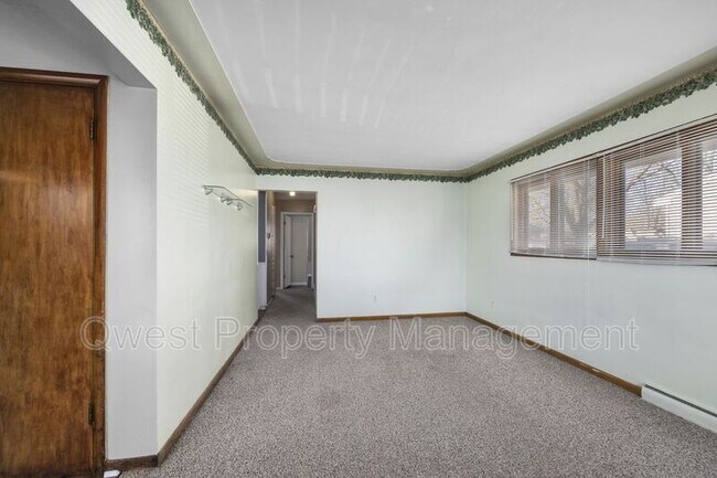 Building Photo - 1722 Kentfield St SW