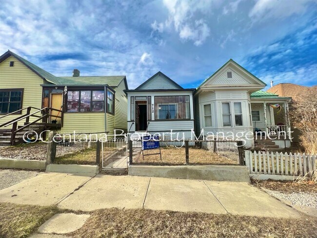 Foto del edificio - Remodeled adorable 2 bedroom house in Anac...