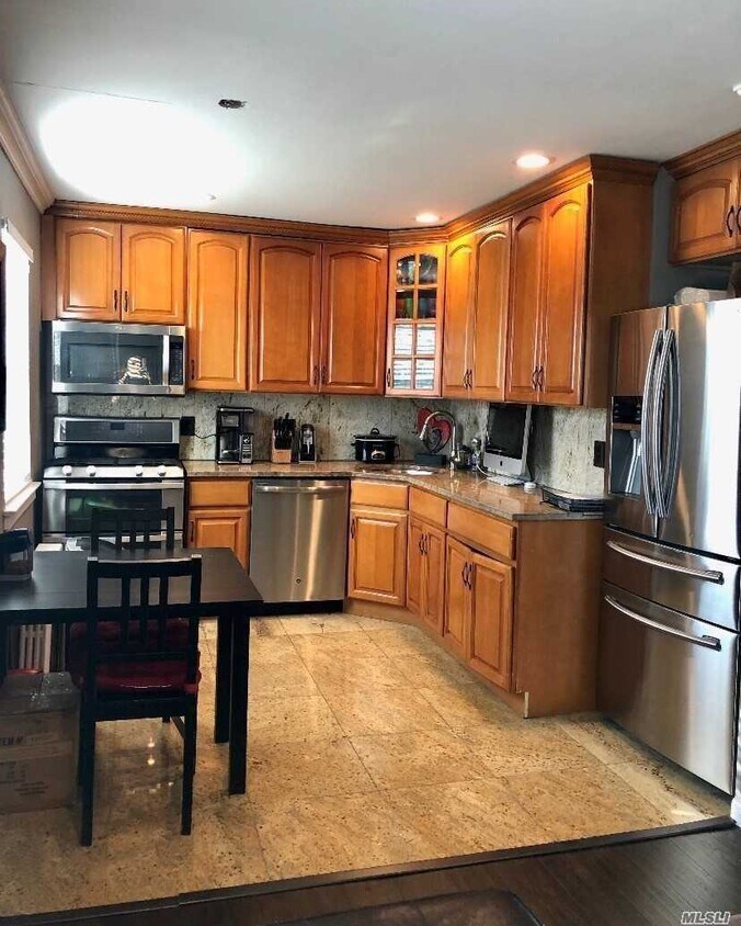 Primary Photo - 75-41 260th St