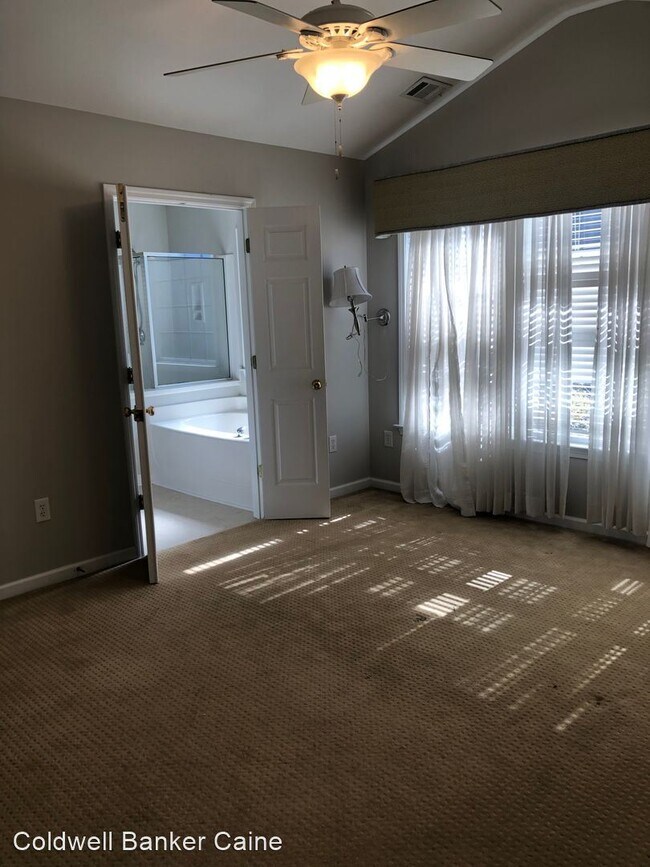 Building Photo - 3 br, 2 bath House - 106 Crown Empire Court