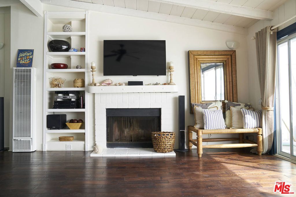 Foto principal - 25408 Malibu Rd