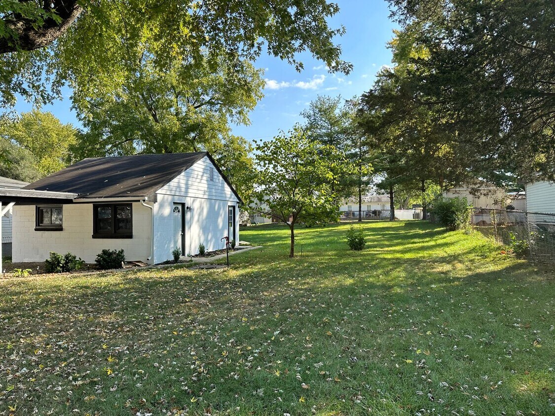 Foto principal - 1956 Williams St
