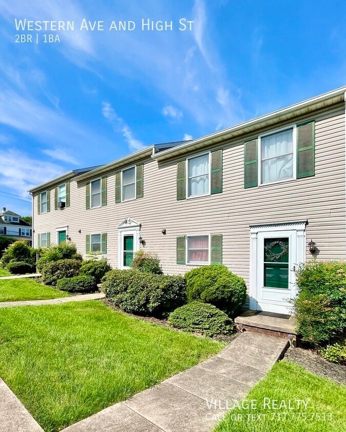 Primary Photo - Spacious 2-Bedroom Townhome in Red Lion Sc...