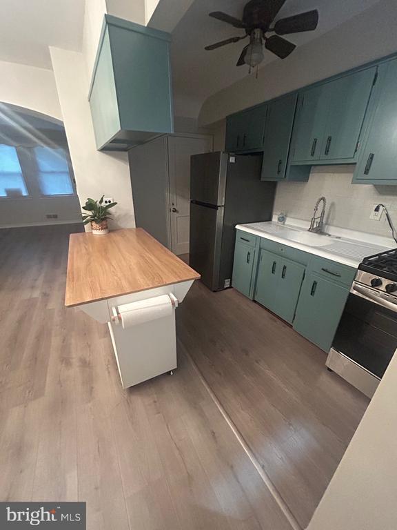 Foto del edificio - 3522 Dunhaven Rd