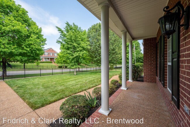 Building Photo - 4 br, 2.5 bath House - 1725 Liberty Pike