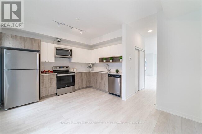 Photo du bâtiment - 1095 Cooke Blvd.