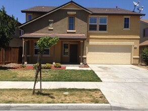 Building Photo - 2322 N Rock Creek Dr