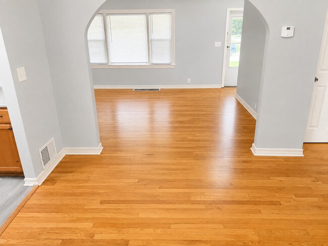 Foto del edificio - 11807 W 55th St