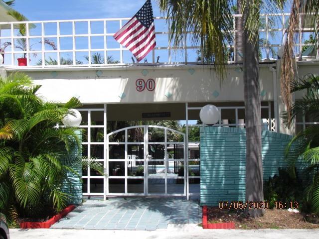 Building Photo - 90 Isle of Venice Dr