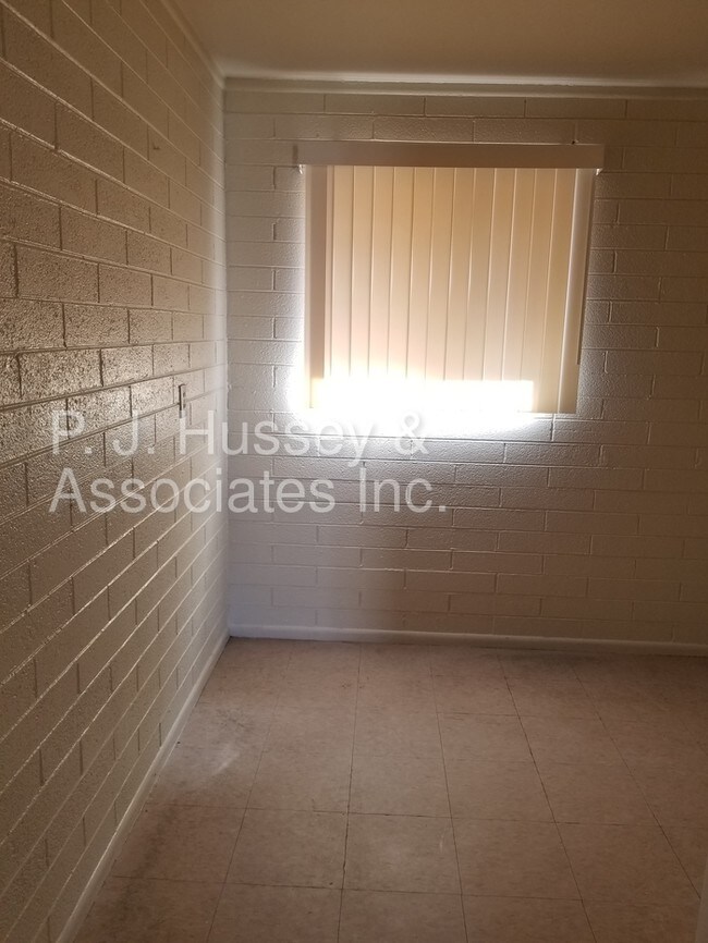 Foto del edificio - 4907 E Willetta St