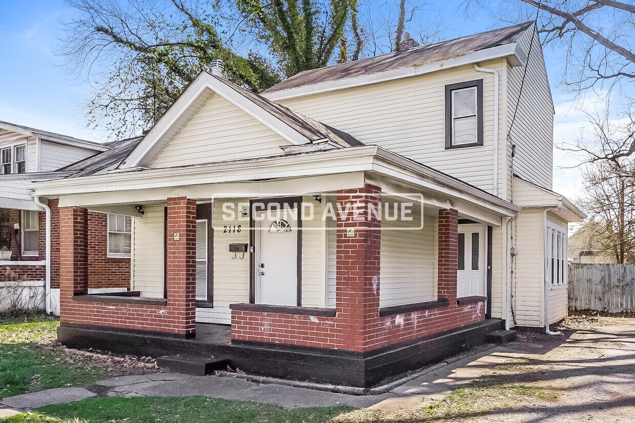 Primary Photo - 2118 W Hill ST