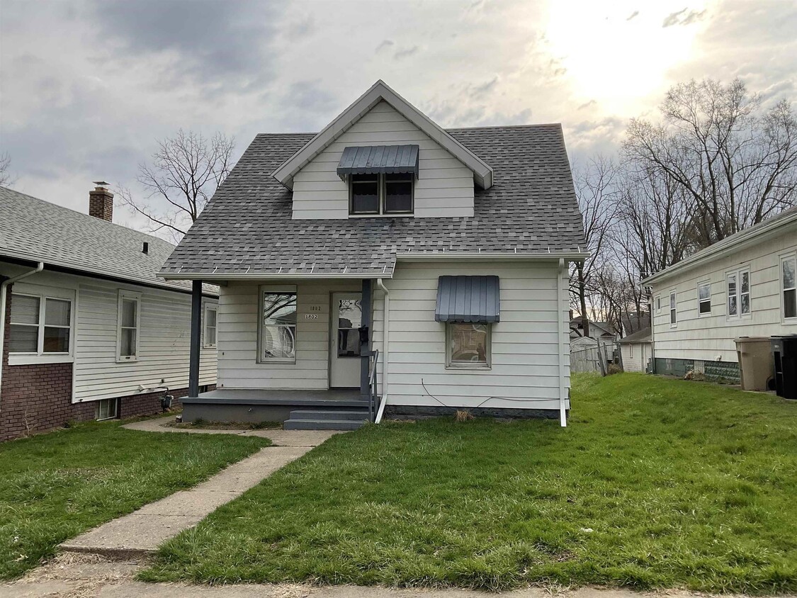 1802 S Taylor St, South Bend, IN 46613 - House for Rent in South Bend ...