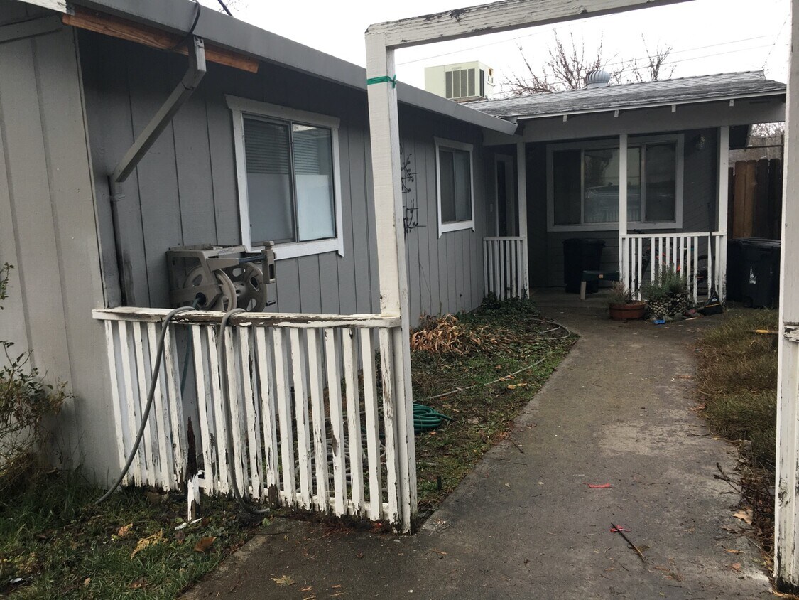 Primary Photo - 63 3rd Ave