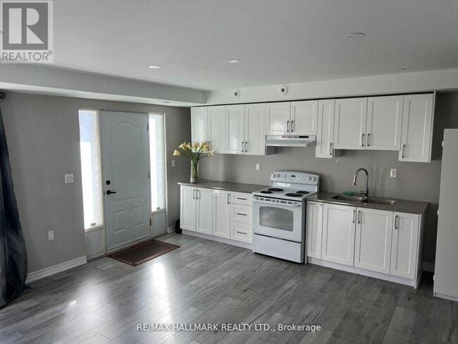 Building Photo - 3029 Finch Ave W