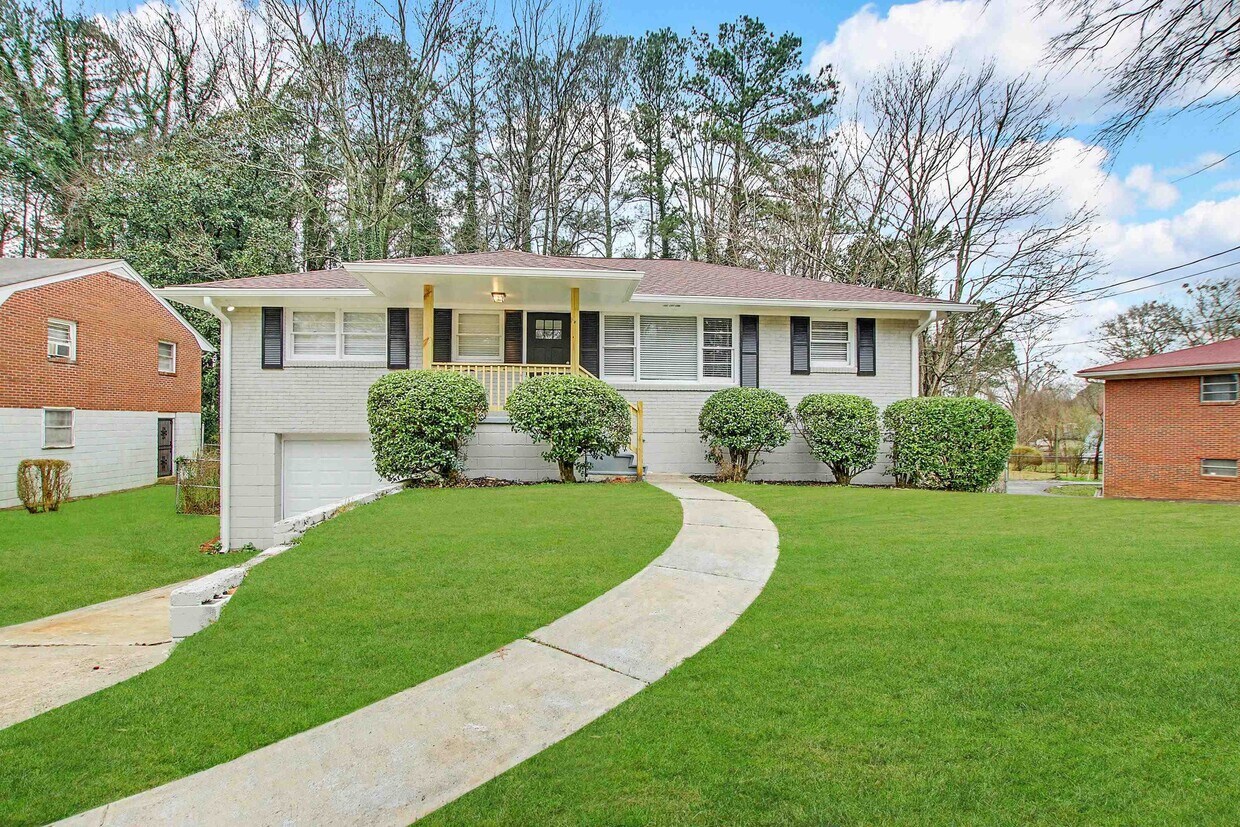 Foto principal - 226 Collum St NW