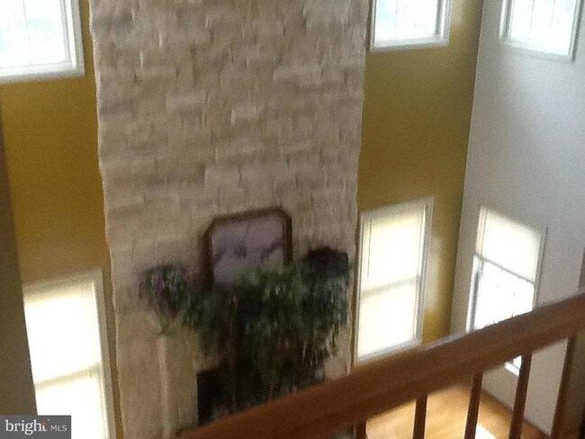 Foto del edificio - 6340 Lincolnia Rd