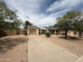 Building Photo - 3124 W Mohawk Ln