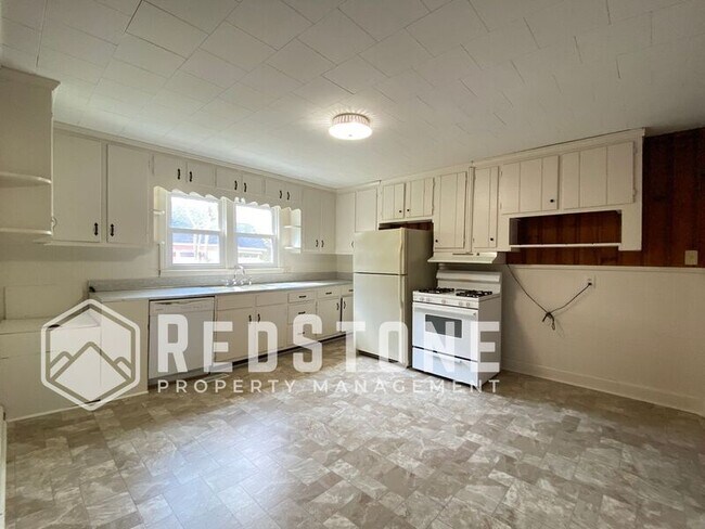 Foto del edificio - 409 W Lee St