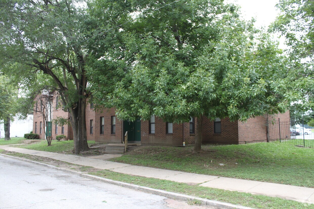 Building Photo - 4029 Peck St
