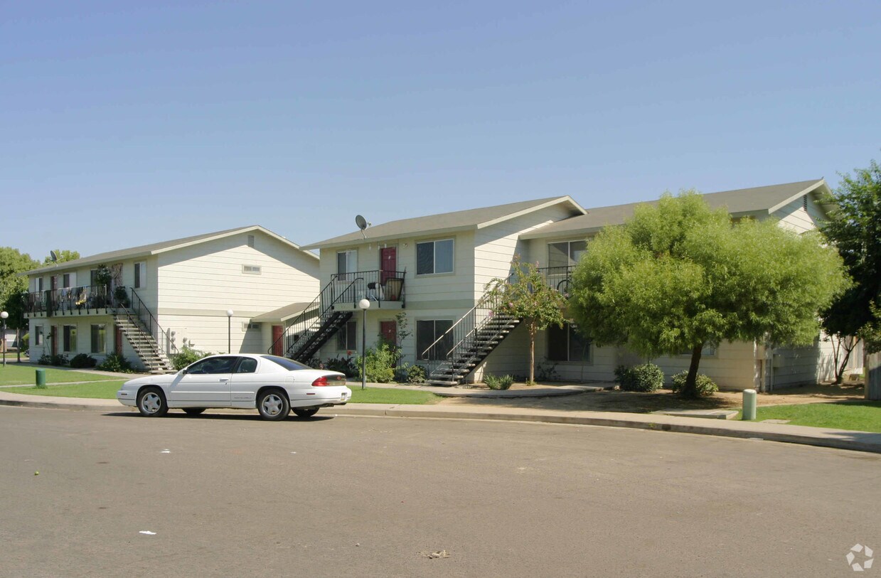 Building Photo - 983-995 E Palm Ave