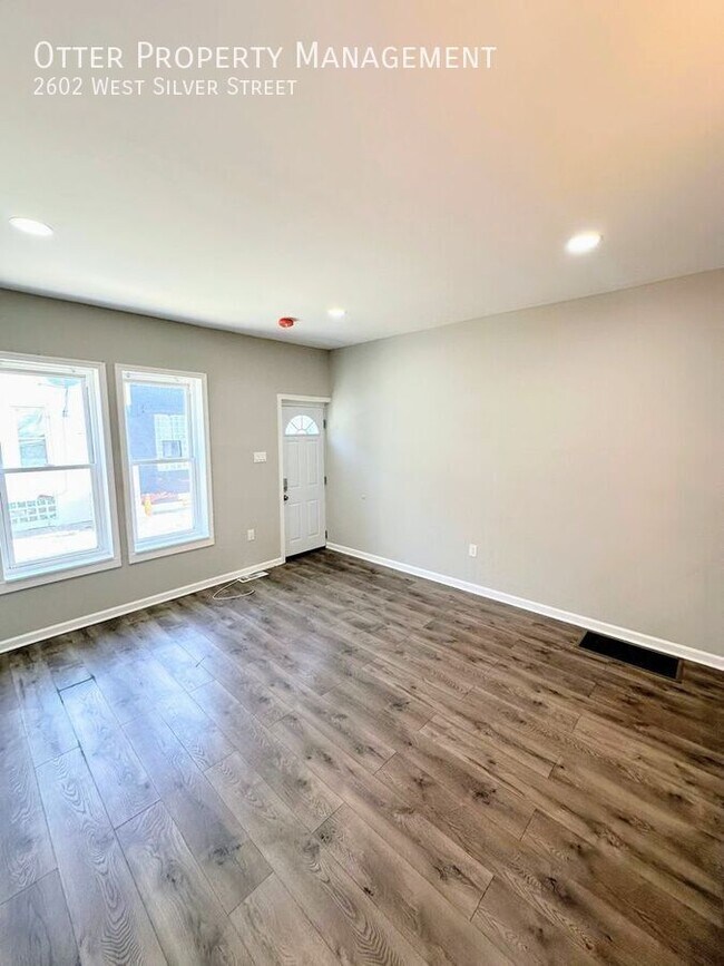 Foto del edificio - 2602 W Silver St