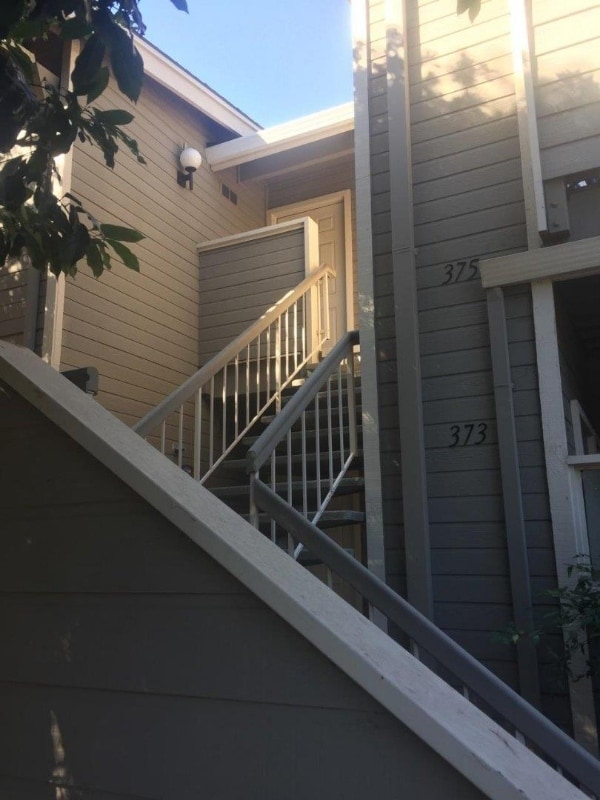 Foto del edificio - 379 Shadow Run Dr