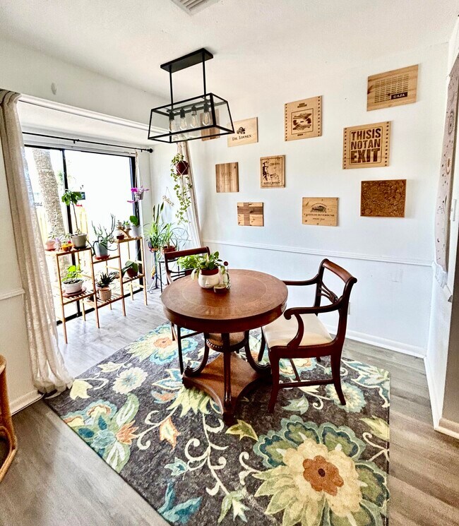 Foto del edificio - 12722 Peconic Ct