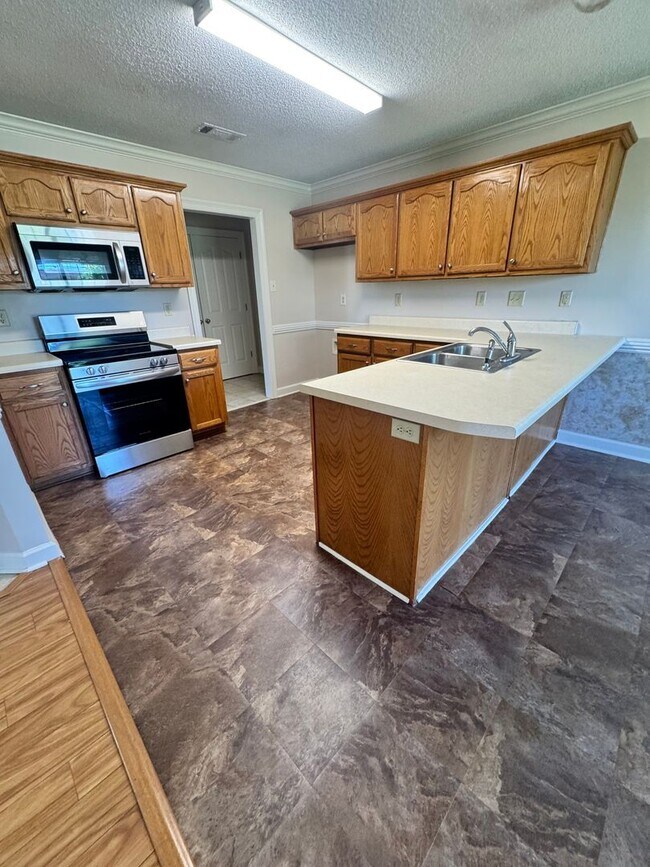 Building Photo - Beautiful 3 Bedroom, 2 Bathroom home located in the heart of Munford!