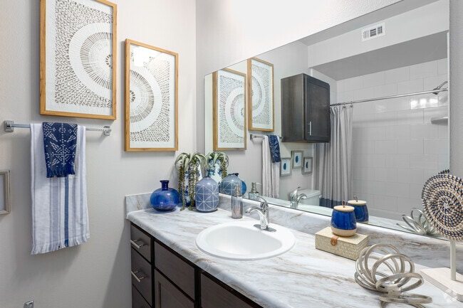 2BR, 2BA - 1,108SF - Primary Bathroom - Artisan Crossing Apts