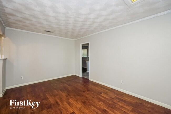 Building Photo - 505 Cranbrook Ln